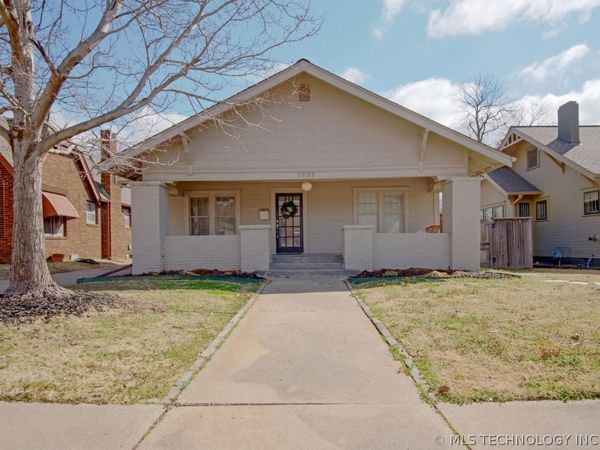 1735 S Yorktown Avenue , Tulsa, OK 74104