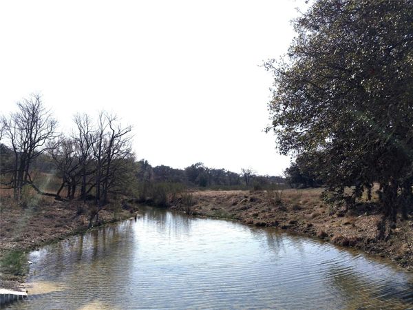 124 E Purple Sage TRL , Blanco, TX 78606