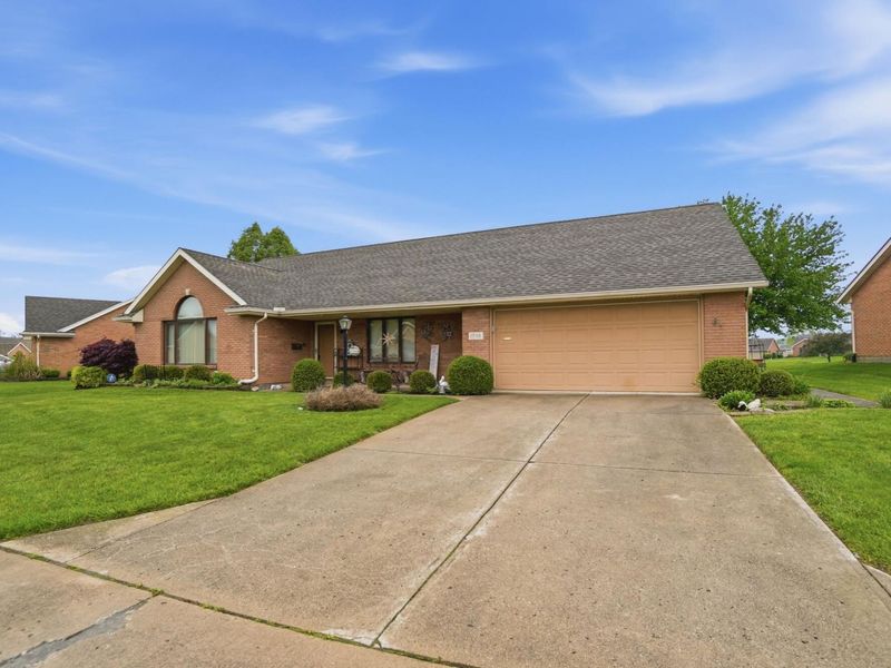 1788 Berwick Drive , Springfield, OH 45503 Photo 3