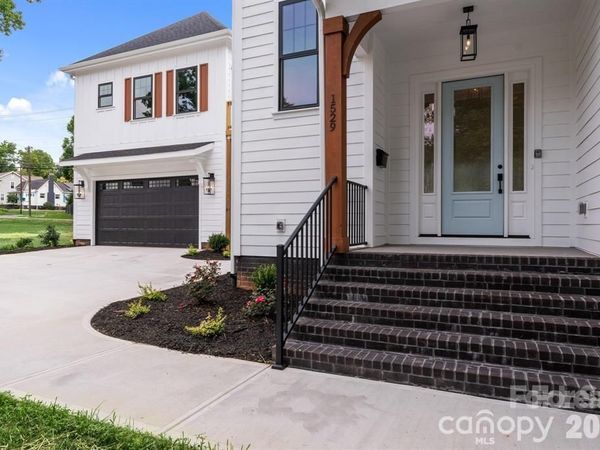 1529 Beckwith Place, Charlotte, NC 28205