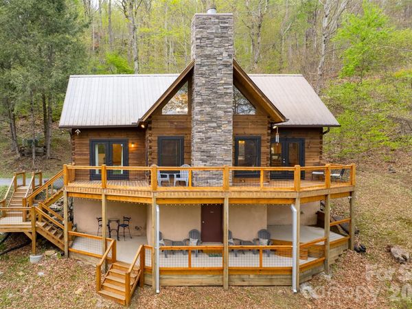 179 Chestnut Village, Mars Hill, NC 28754