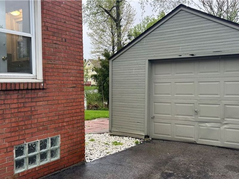 233 E Main Street , Girard, OH 44420 Photo 28
