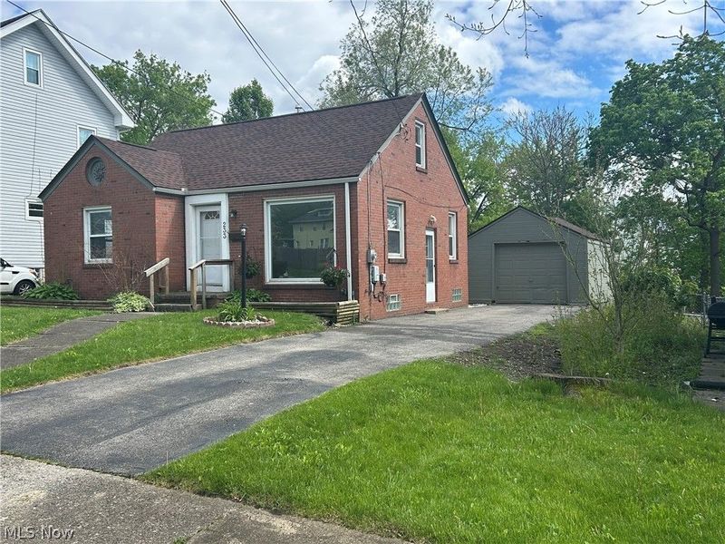 233 E Main Street, Girard, OH 44420 Photo 31