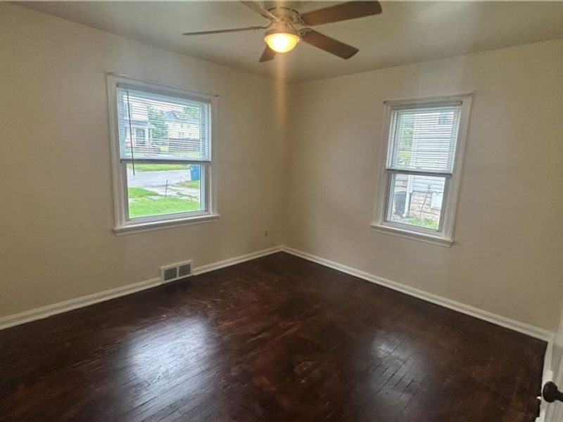 233 E Main Street , Girard, OH 44420 Photo 6