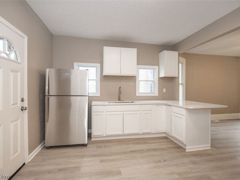 3211 W 90th Street, Cleveland, OH 44102 Photo 14