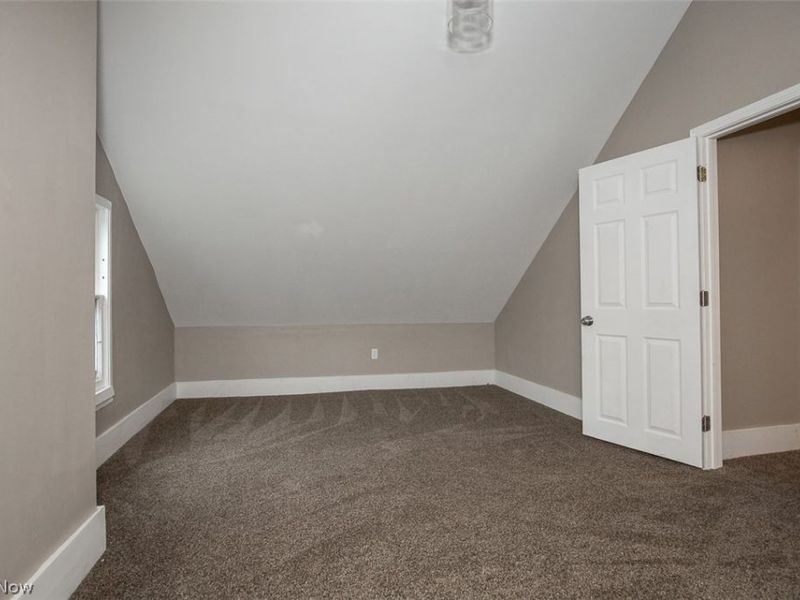 3211 W 90th Street, Cleveland, OH 44102 Photo 29