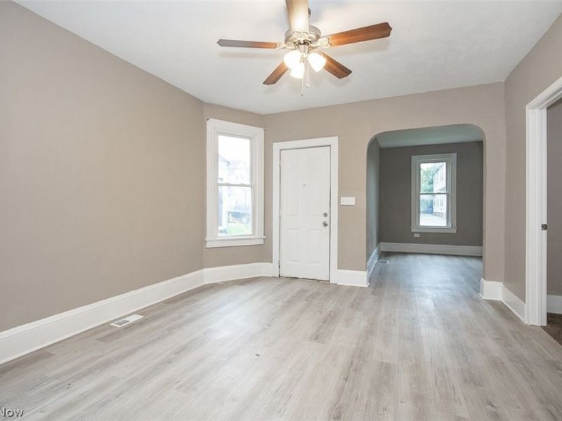 3211 W 90th Street, Cleveland, OH 44102 Photo 5