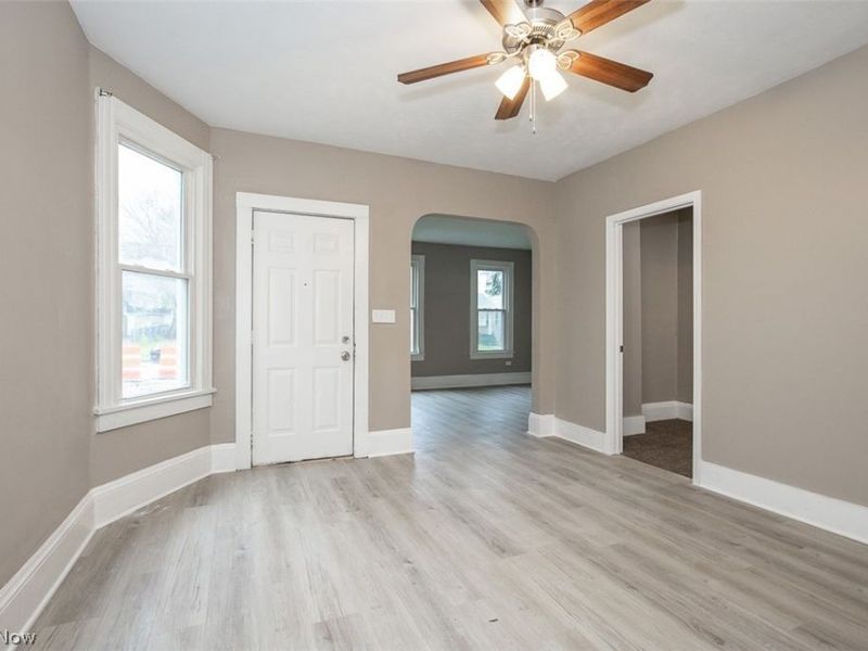 3211 W 90th Street, Cleveland, OH 44102 Photo 6