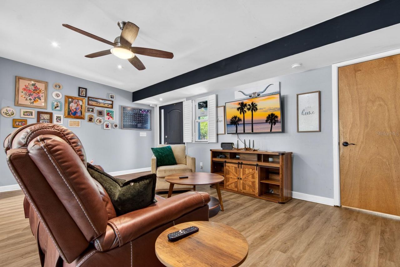 4950 30th Avenue N, Saint Petersburg, FL 33710 Photo