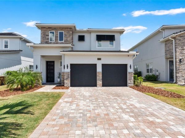 15735 VETTA DRIVE , MONTVERDE, FL 34756