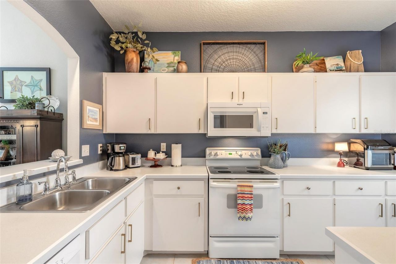 2212 Deerwood Drive, New Smyrna Beach, FL 32168 Photo