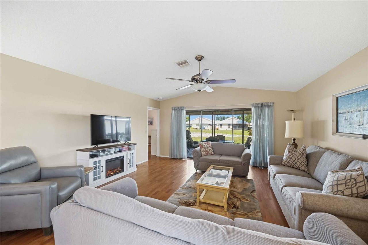 38 Pebble Rock Drive , Venice, FL 34293 Photo