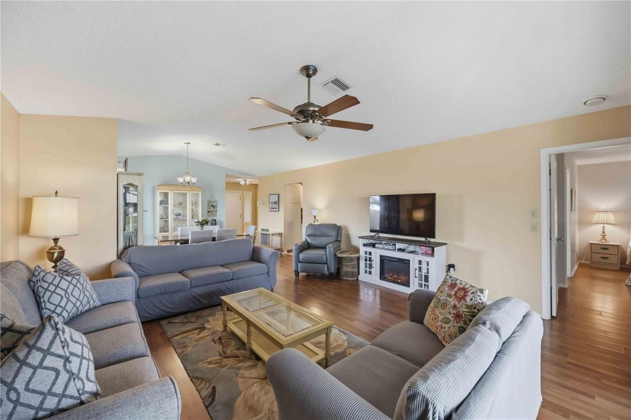 38 Pebble Rock Drive , Venice, FL 34293 Photo