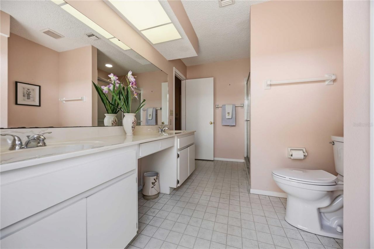 38 Pebble Rock Drive , Venice, FL 34293 Photo