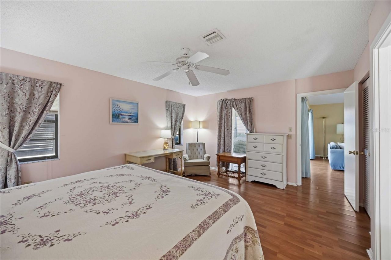 38 Pebble Rock Drive , Venice, FL 34293 Photo