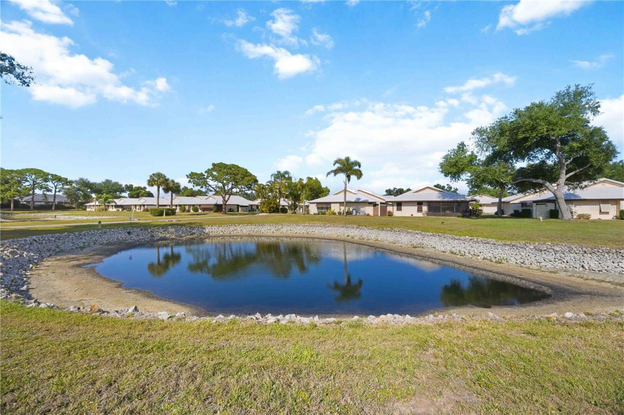 38 Pebble Rock Drive , Venice, FL 34293 Photo