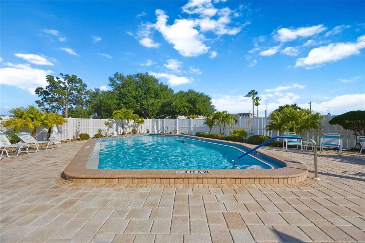 38 Pebble Rock Drive , Venice, FL 34293 Photo