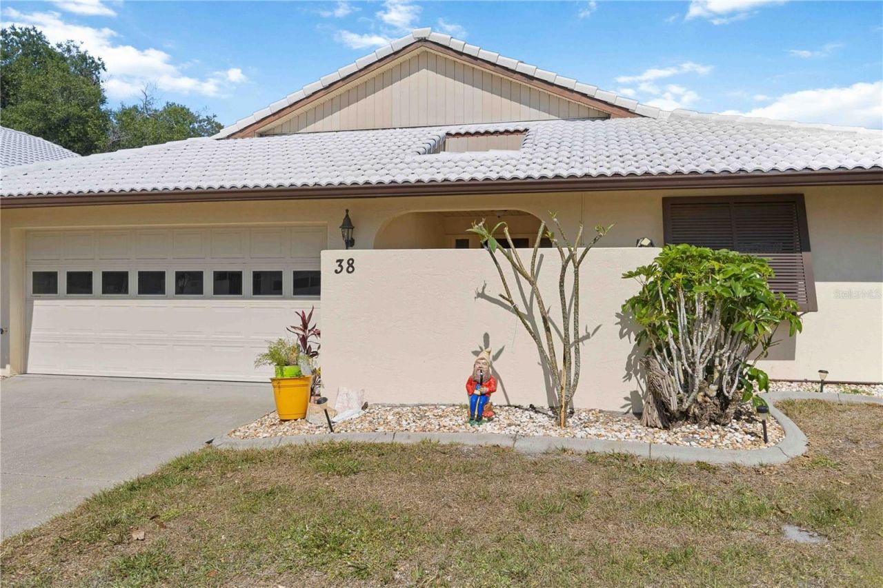 38 Pebble Rock Drive , Venice, FL 34293 Photo