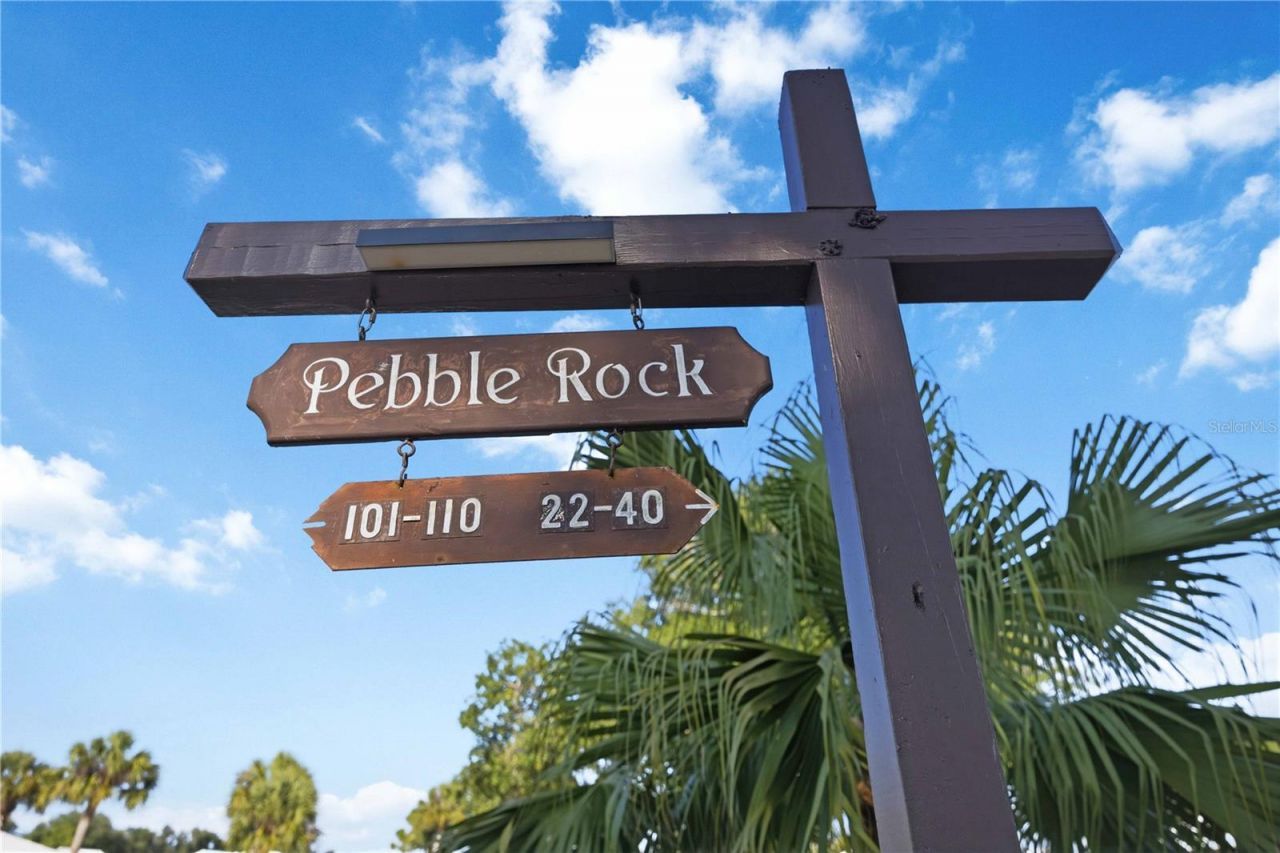 38 Pebble Rock Drive , Venice, FL 34293 Photo