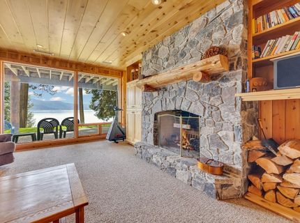 600 Peninsula Drive , Lake Almanor, CA 96137 Photo