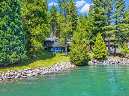 600 Peninsula Drive , Lake Almanor, CA 96137 Photo