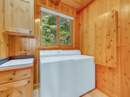 600 Peninsula Drive , Lake Almanor, CA 96137 Photo