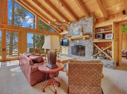 600 Peninsula Drive , Lake Almanor, CA 96137 Photo