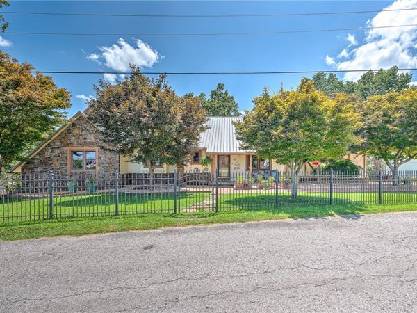 15399 Putman Road, Rogers, AR 72756