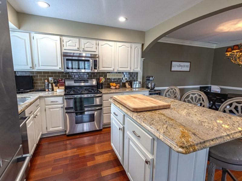 1511 Timber Lake Lane, Sandusky, OH 44870 Photo 13