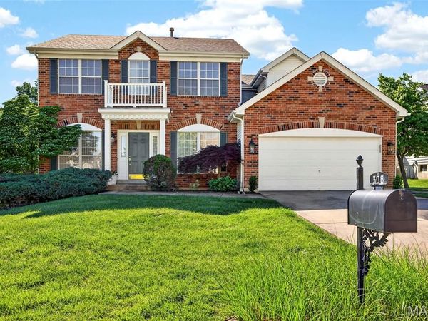308 Copper Crest Court , Unincorporated, MO 63304