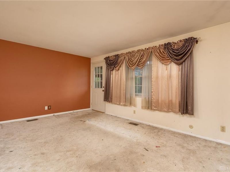 281 Fairway Drive, Fairborn, OH 45324 Photo 14