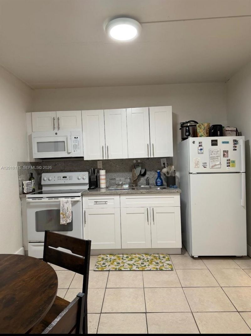 12401 W Okeechobee Rd, Hialeah, FL 33018 Photo