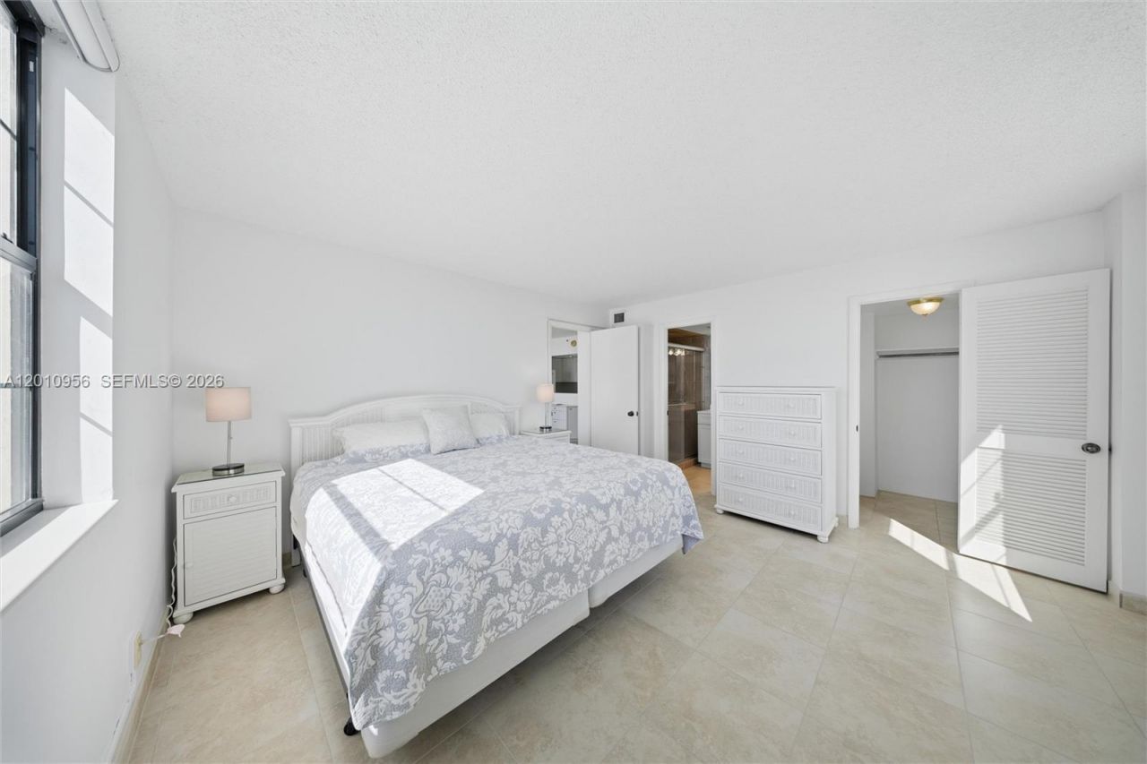 2000 Coco Plum Dr, Unit 601, Marathon, FL 33050 Photo