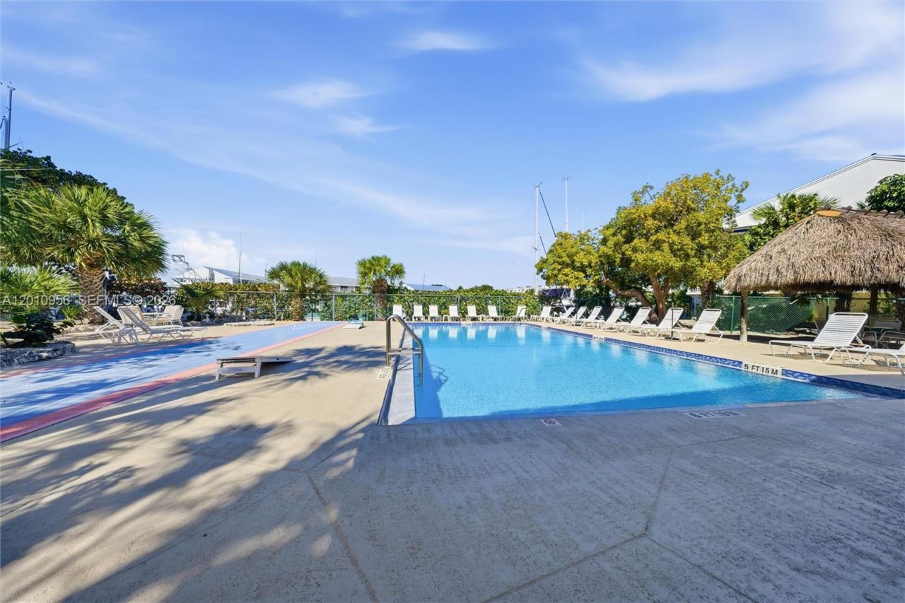2000 Coco Plum Dr, Unit 601, Marathon, FL 33050 Photo