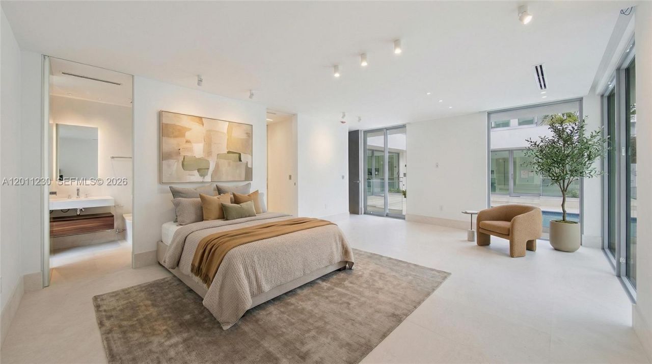 3280 Lake Ridge Lane , Weston, FL 33332 Photo