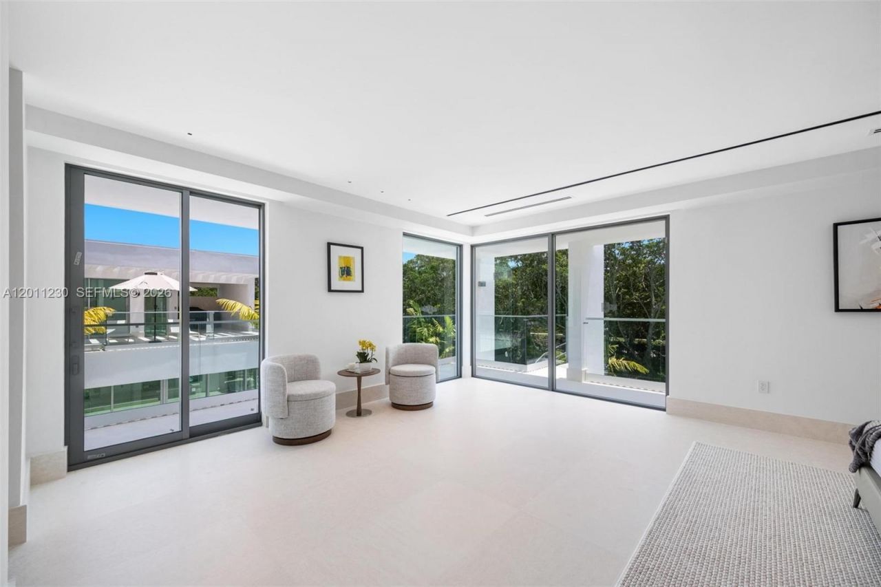 3280 Lake Ridge Lane, Weston, FL 33332 Photo