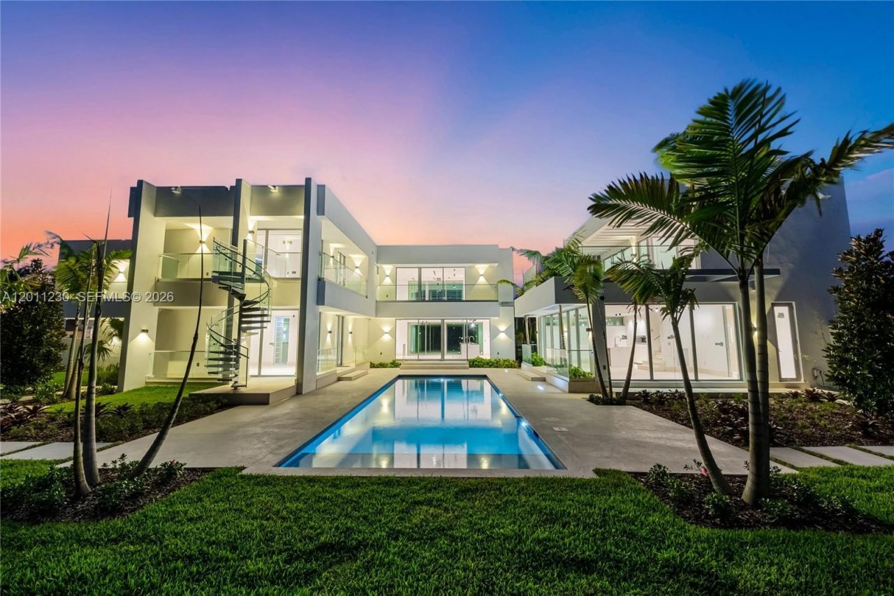 3280 Lake Ridge Lane, Weston, FL 33332 Photo