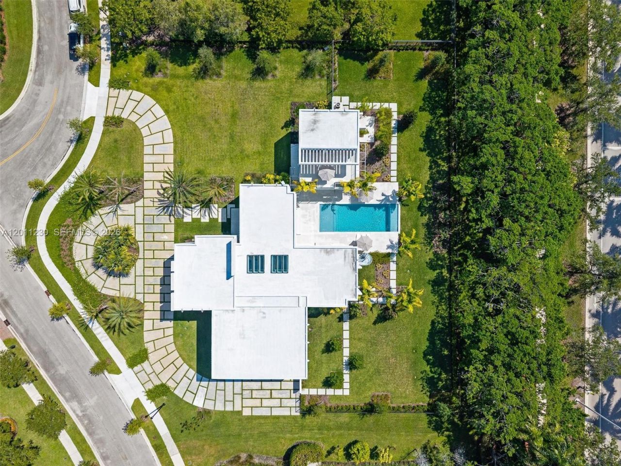 3280 Lake Ridge Lane, Weston, FL 33332 Photo