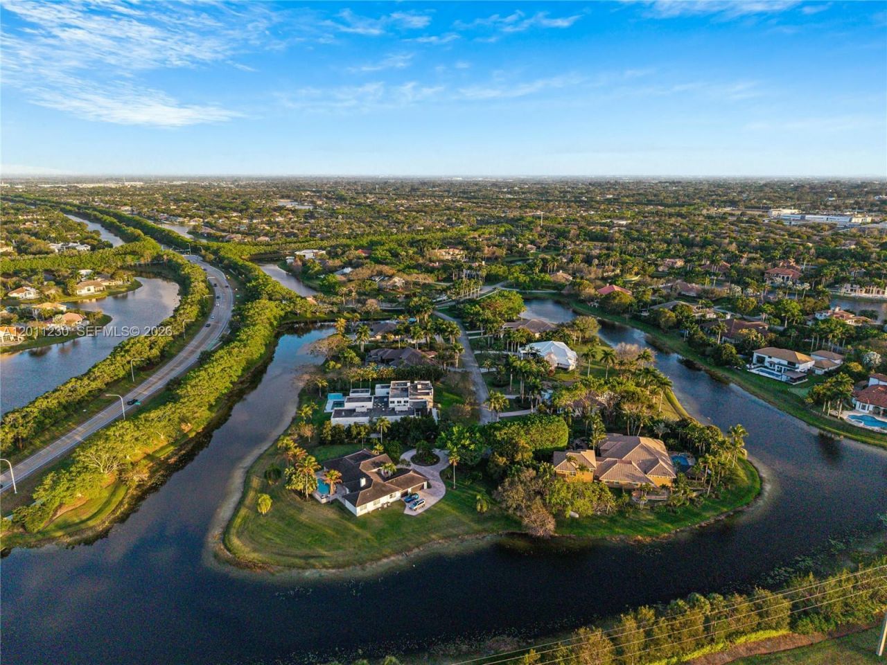 3280 Lake Ridge Lane, Weston, FL 33332 Photo