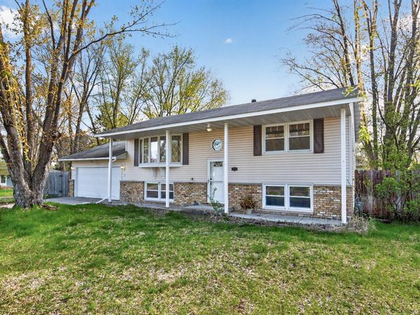 9980 Orleans Lane N, Maple Grove, MN 55369