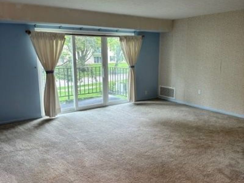 1900 King James Parkway, Unit 202, Westlake, OH 44145 Photo 2