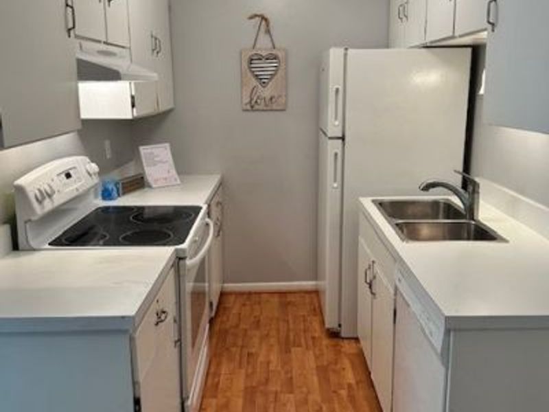 1900 King James Parkway, Unit 202, Westlake, OH 44145 Photo 5