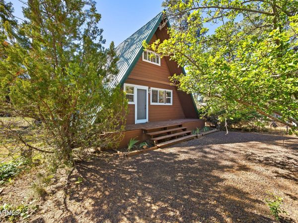 3355 RIM LAKE Drive, Overgaard, AZ 85933