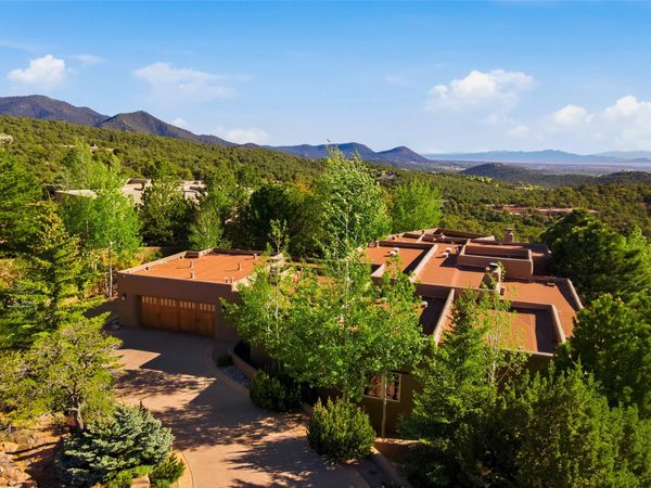 1145 South Summit Ridge, Santa Fe, NM 87501
