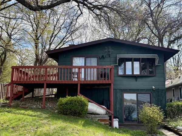 21189 4th Lane, Spirit Lake, IA 51360