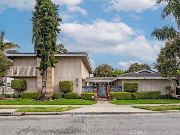17188 Edgewater, Huntington Beach, CA 92649