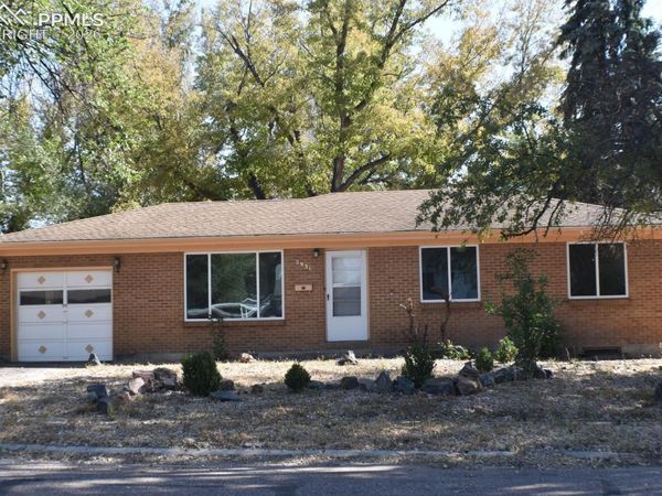 2931 Pennsylvania Avenue, Colorado Springs, CO 80907