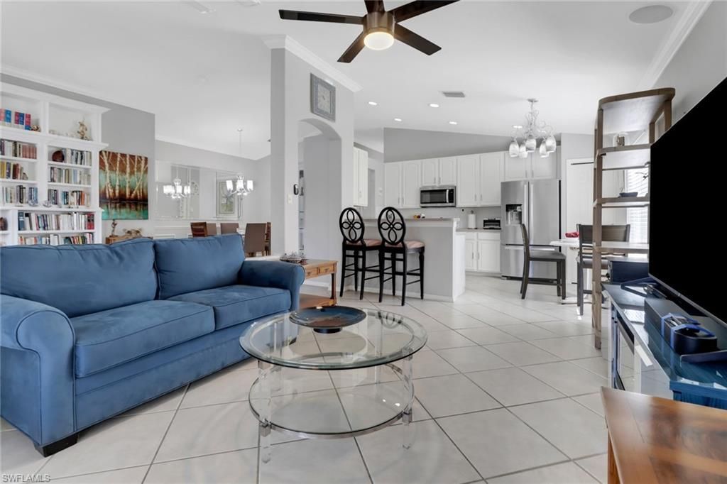 7477 Lourdes Ct , Naples, FL 34104 Photo