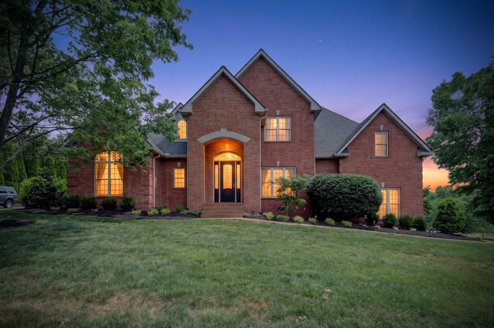 2013 Earl Pearce Cir, Mount Juliet, TN 37122 Main Photo