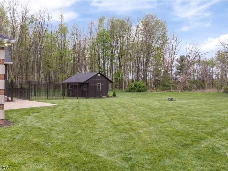 8622 Hunters Ridge Run, Wadsworth, OH 44281 Photo 7